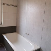 Montage eines Wandpaneles